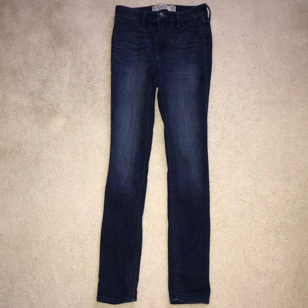 Hollister jeans!